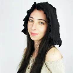 Leonardo Carbone 17th-18th Century Cap Annique Black