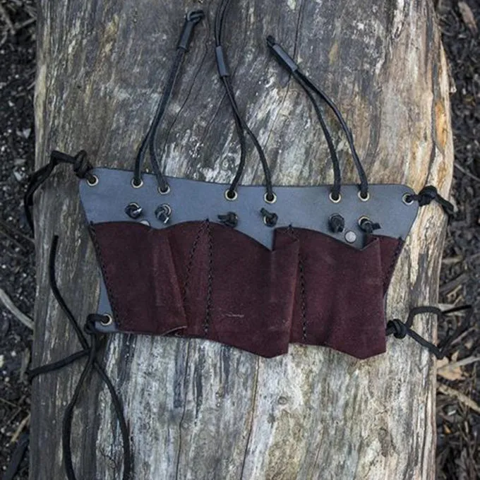 Epic Armoury Belt Holder For 3 LARP Throwing Knives, Brown 1 Epic Armoury Belt Holder For 3 LARP Throwing Knives, Brown