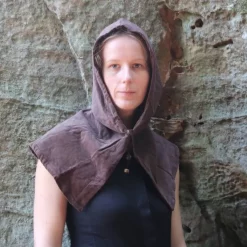 Leonardo Carbone Chaperon With Collar, Brown -Medieval Clothing Sales Store chaperon with collar brown 3