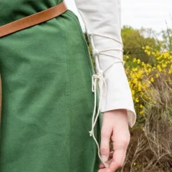 Cotehardie Odilia, Green -Medieval Clothing Sales Store cotehardie odilia green 4