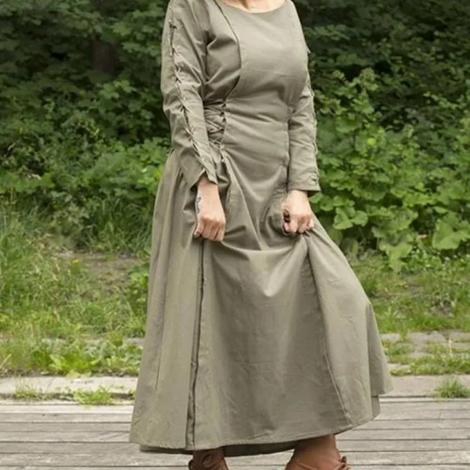 Epic Armoury Dress Morgaine, Green 2 Epic Armoury Dress Morgaine, Green - Image 2