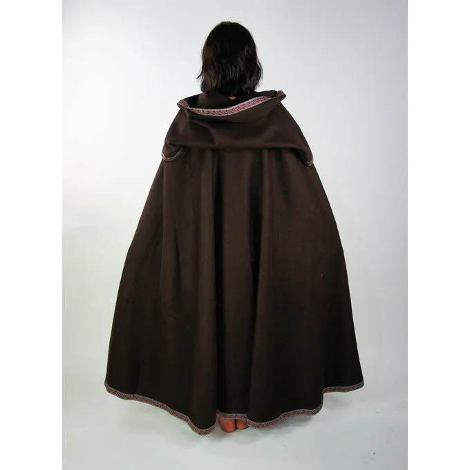 Leonardo Carbone Embroidered Cloak Lyra, Brown 5 Leonardo Carbone Embroidered Cloak Lyra, Brown - Image 5