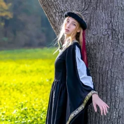 Leonardo Carbone Garland For Ladies, Black-red -Medieval Clothing Sales Store garland for ladies black red 3