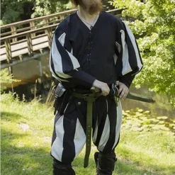 Epic Armoury Landsknecht Shirt Black