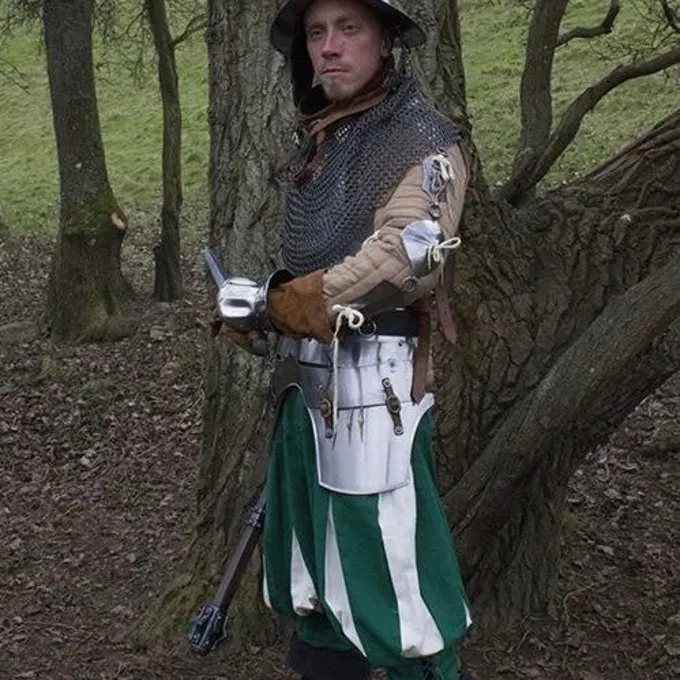 Epic Armoury Landsknecht Trousers Green-white 2 Epic Armoury Landsknecht Trousers Green-white - Image 2