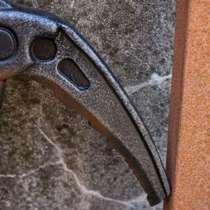 Epic Armoury LARP Ice Axe, Red 4 Epic Armoury LARP Ice Axe, Red - Image 4