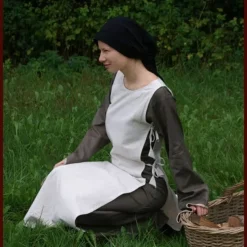 Medieval Dress Agnes White-olive Green