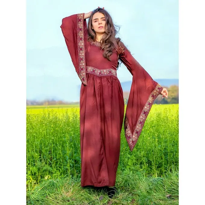 Leonardo Carbone Medieval Dress Borgia, Red 2 Leonardo Carbone Medieval Dress Borgia, Red - Image 2