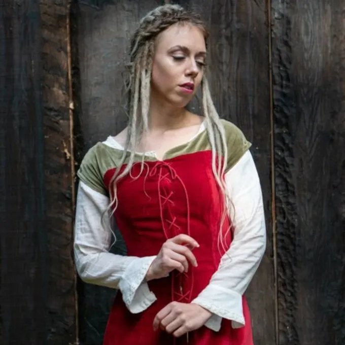 Epic Armoury Medieval Dress Isobel, Red 1 Epic Armoury Medieval Dress Isobel, Red
