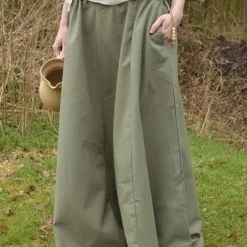 Medieval Skirt Melisende, Green 4 Medieval Skirt Melisende, Green -Medieval Clothing Sales Store medieval skirt melisende green 1