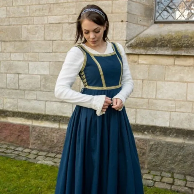 Epic Armoury Renaissance Dress Lucrezia, Blue 2 Epic Armoury Renaissance Dress Lucrezia, Blue - Image 2