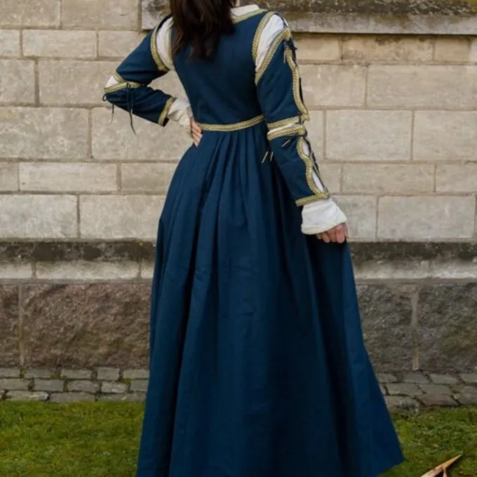 Epic Armoury Renaissance Dress Lucrezia, Blue 4 Epic Armoury Renaissance Dress Lucrezia, Blue - Image 4