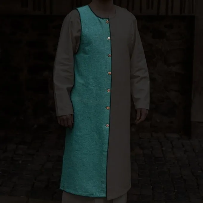 Burgschneider Tabard Auderic, Right Side, Green 2 Burgschneider Tabard Auderic, Right Side, Green - Image 2