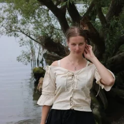 Leonardo Carbone Top Amelie Red -Medieval Clothing Sales Store top amelie red 5