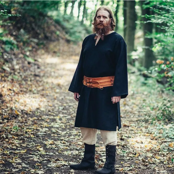 Leonardo Carbone Tunic Mainard, Black 1 Leonardo Carbone Tunic Mainard, Black