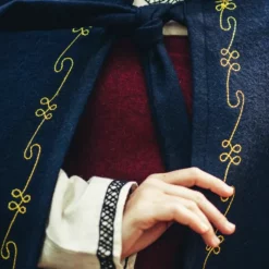 Leonardo Carbone Wool Cloak Ceridwen, Blue 11 Leonardo Carbone Wool Cloak Ceridwen, Blue -Medieval Clothing Sales Store wool cloak ceridwen blue 5