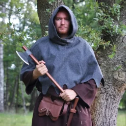 Leonardo Carbone Woollen Chaperon, Grey -Medieval Clothing Sales Store woollen chaperon grey 2