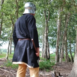 Leonardo Carbone Woollen Tunic Folcart, Black 9 Leonardo Carbone Woollen Tunic Folcart, Black -Medieval Clothing Sales Store woollen tunic folcart black 3